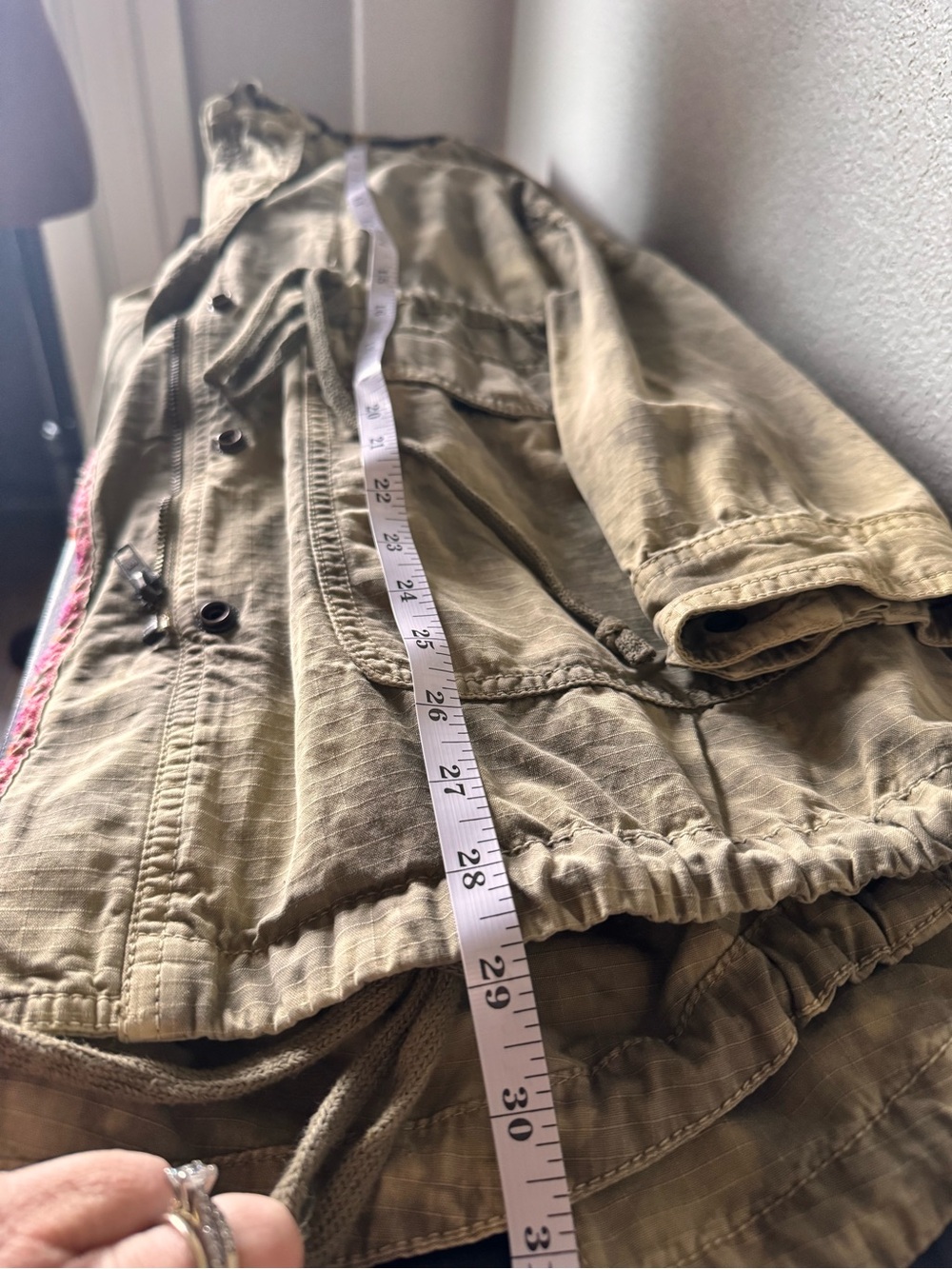 Free People Embroidered Anorak Hooded Utility Jacket Festival Boho Size 6 Camo - Picture 16 of 16